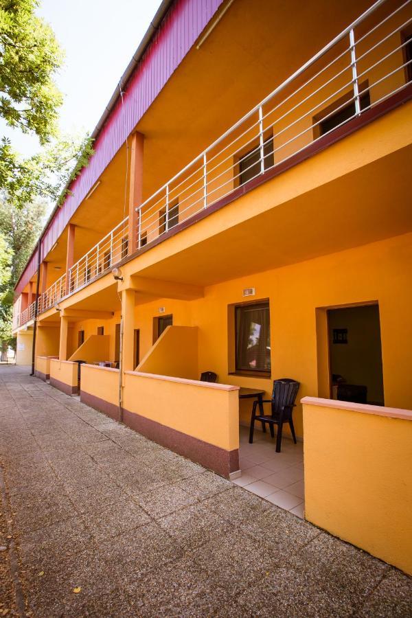 Apartmany Hawaii Patince Luaran gambar