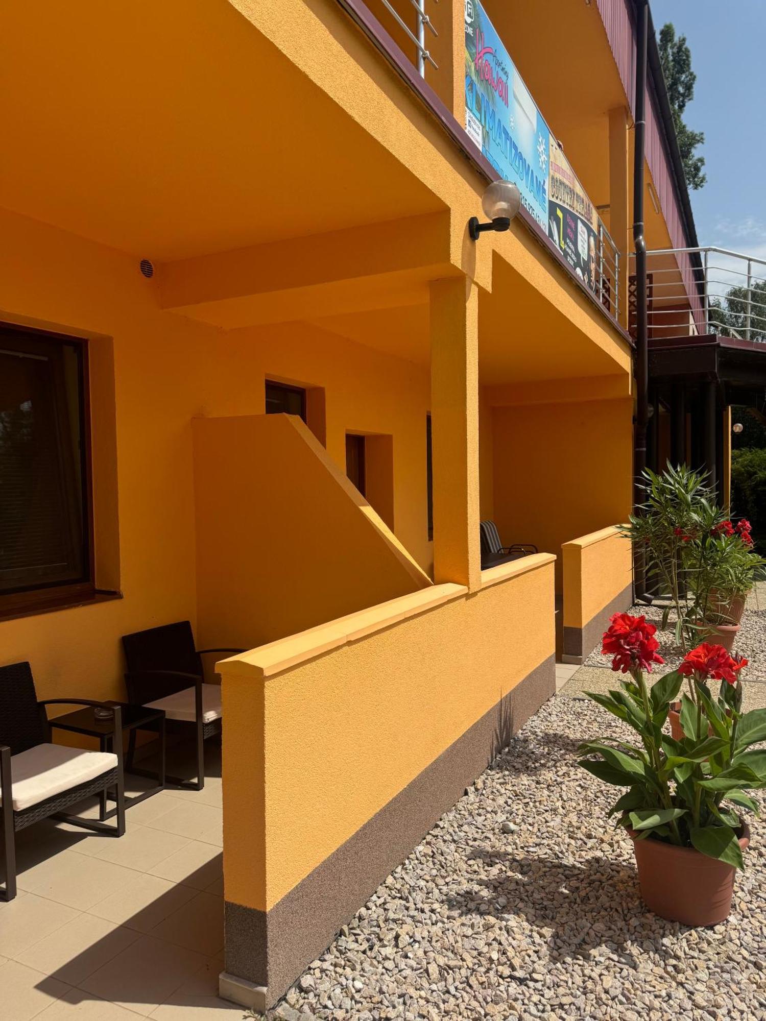 Apartmany Hawaii Patince Luaran gambar